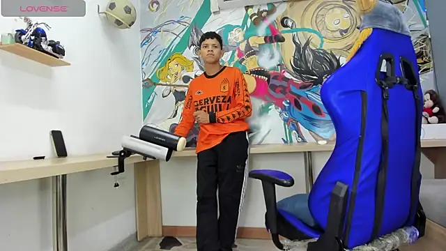 Snapshot of Jeffry_wolvess chatting on 01-18-25, 12:15 Jeffry wolvess online show from 01-18-25, 12:15