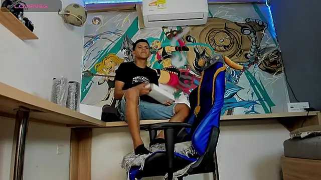 Snapshot of Jeffry_wolvess chatting on 02-14-25, 12:36 Jeffry wolvess online show from 02-14-25, 12:36