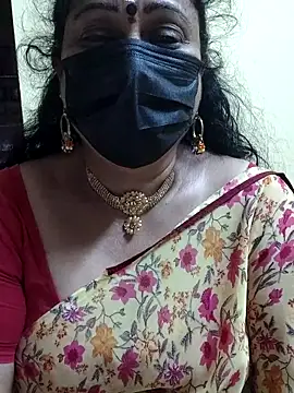 Snapshot of rekha_naier chatting on 02-21-25, 12:06 rekha naier online show from 02-21-25, 12:06