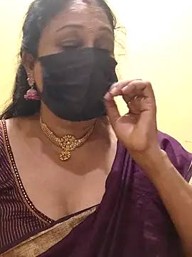 Snapshot of rekha_naier chatting on 03-02-25, 07:23 rekha naier online show from 03-02-25, 07:23