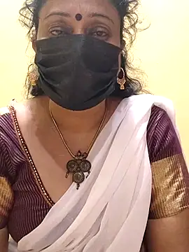 Snapshot of rekha_naier chatting on 03-06-25, 04:19 rekha naier online show from 03-06-25, 04:19