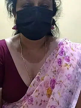 Snapshot of rekha_naier chatting on 03-07-25, 04:13 rekha naier online show from 03-07-25, 04:13