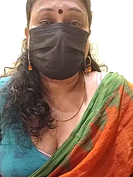 Snapshot of rekha_naier chatting on 03-07-25, 11:18 rekha naier online show from 03-07-25, 11:18