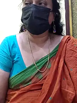 Snapshot of rekha_naier chatting on 03-07-25, 10:32 rekha naier online show from 03-07-25, 10:32