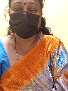 Snapshot of rekha_naier chatting on 03-09-25, 12:31 rekha naier online show from 03-09-25, 12:31