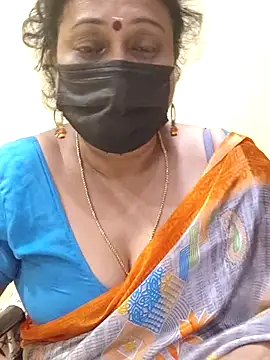 Snapshot of rekha_naier chatting on 03-09-25, 10:08 rekha naier online show from 03-09-25, 10:08