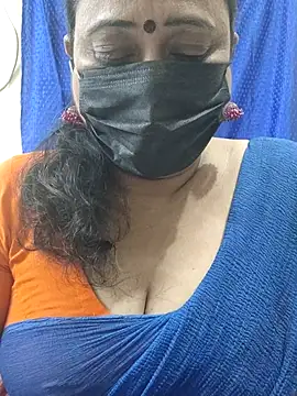 Snapshot of rekha_naier chatting on 10-26-25, 04:46 rekha naier online show from 10-26-25, 04:46