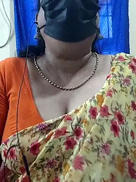 Snapshot of rekha_naier chatting on 10-30-25, 06:04 rekha naier online show from 10-30-25, 06:04