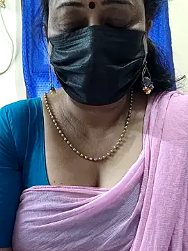 Snapshot of rekha_naier chatting on 11-28-25, 07:22 rekha naier online show from 11-28-25, 07:22