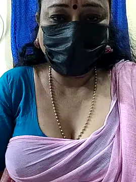 Snapshot of rekha_naier chatting on 11-28-25, 11:40 rekha naier online show from 11-28-25, 11:40