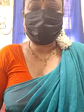 Snapshot of rekha_naier chatting on 07-15-26, 04:18 rekha naier online show from 07-15-26, 04:18