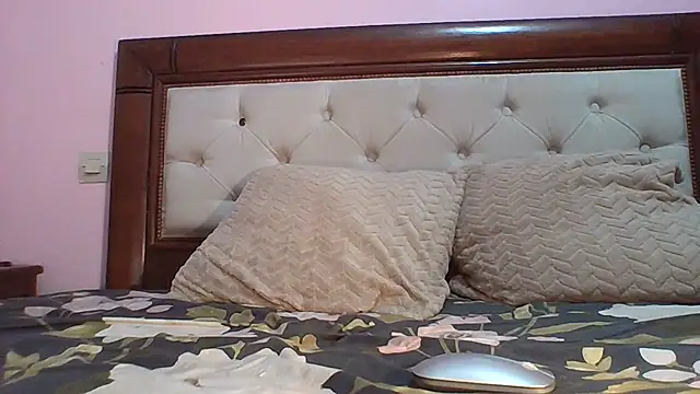 Frozenx online show from 02-28-26, 11:28