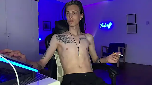 Snapshot of Den_BlueXx chatting on 12-25-24, 03:29 Den BlueXx online show from 12-25-24, 03:29