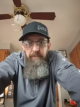 Huskers2020 online show from 12-04-24, 07:23