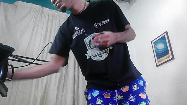 Snapshot of coleman160 chatting on 01-18-25, 11:33 coleman160 online show from 01-18-25, 11:33