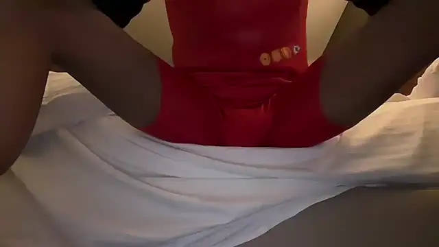 Snapshot of skarfosbabes69 chatting on 01-26-25, 09:40 skarfosbabes69 online show from 01-26-25, 09:40