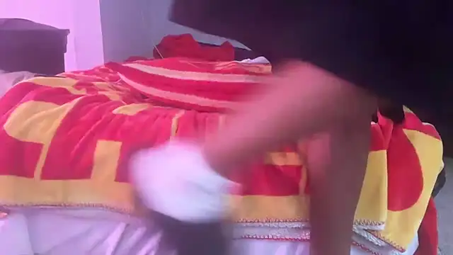 Snapshot of skarfosbabes69 chatting on 09-22-25, 03:03 skarfosbabes69 online show from 09-22-25, 03:03