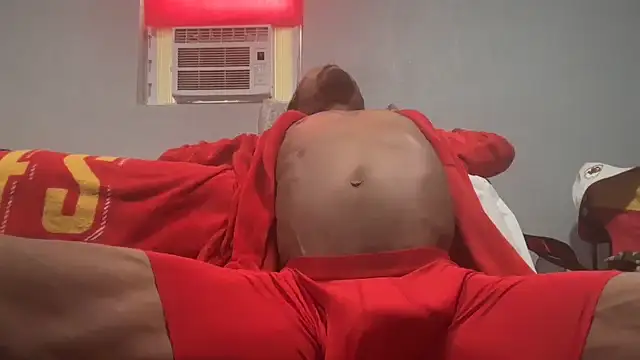 Snapshot of skarfosbabes69 chatting on 10-05-25, 03:54 skarfosbabes69 online show from 10-05-25, 03:54