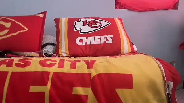 Snapshot of skarfosbabes69 chatting on 11-28-25, 05:37 skarfosbabes69 online show from 11-28-25, 05:37