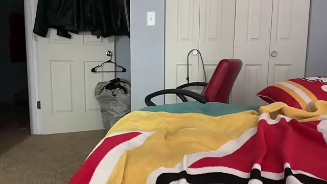 Snapshot of skarfosbabes69 chatting on 12-21-25, 09:38 skarfosbabes69 online show from 12-21-25, 09:38