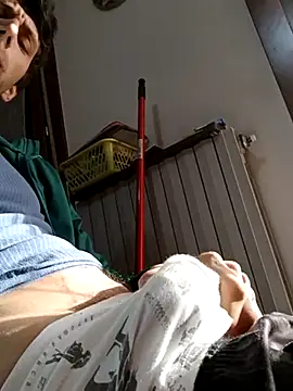 Snapshot of dariodario chatting on 03-03-25, 07:21 dariodario online show from 03-03-25, 07:21