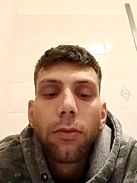 Snapshot of dariodario chatting on 03-22-25, 11:11 dariodario online show from 03-22-25, 11:11