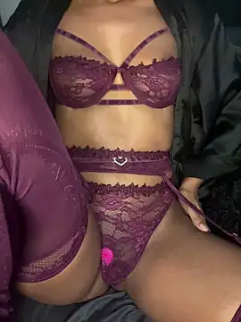 Nova Kane online show from 10-17-25, 04:15