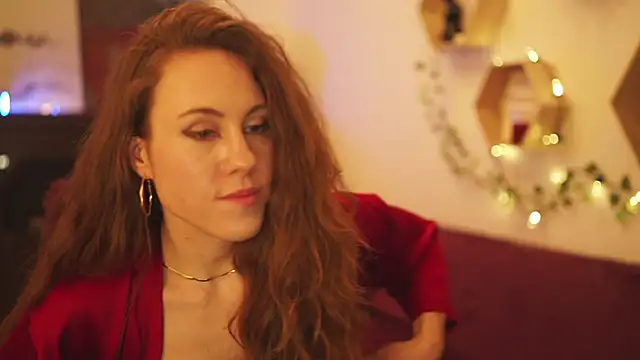 Snapshot of Berberis__Silene chatting on 12-23-24, 10:44 Berberis Silene online show from 12-23-24, 10:44