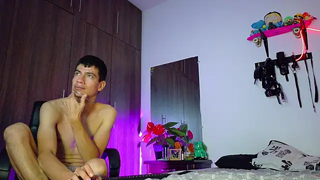 Nymphobuddies online show from 01-24-25, 06:03