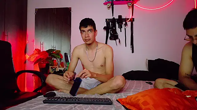 Nymphobuddies online show from 01-26-25, 04:51