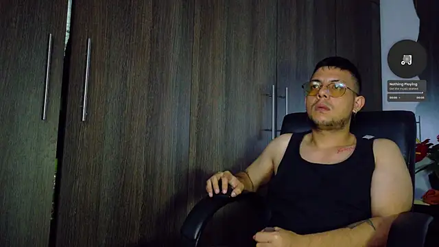 Nymphobuddies online show from 02-15-25, 07:06