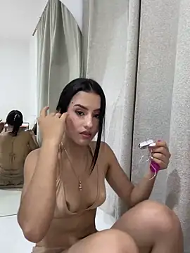 Snapshot of _AmberSmithh chatting on 01-31-25, 07:29 AmberSmithh online show from 01-31-25, 07:29