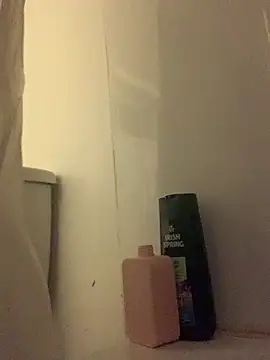 Snapshot of martinpppxxx chatting on 03-22-25, 04:03 martinpppxxx online show from 03-22-25, 04:03