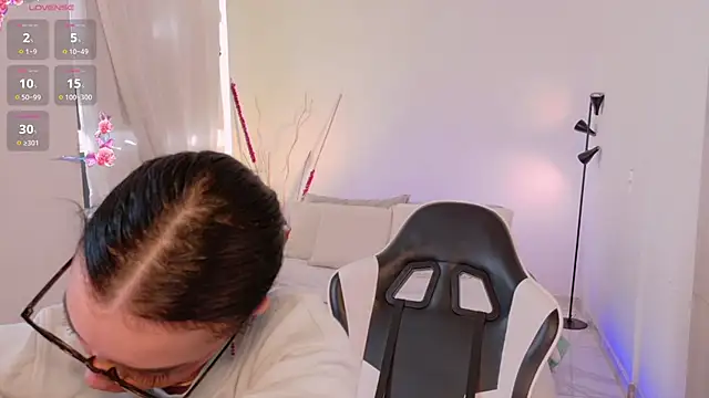 AnabelWolf online show from 01-14-26, 12:44