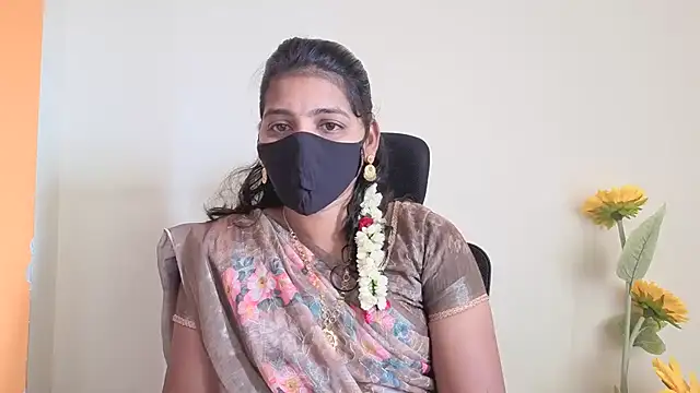 Tamil Shalini Lustyy online show from 03-18-26, 04:48