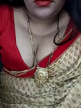 Snapshot of Mayuri77 chatting on 01-29-25, 09:44 Mayuri77 online show from 01-29-25, 09:44