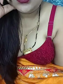 Snapshot of Mayuri77 chatting on 02-02-25, 12:46 Mayuri77 online show from 02-02-25, 12:46