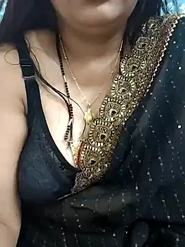 Snapshot of Mayuri77 chatting on 02-03-25, 07:07 Mayuri77 online show from 02-03-25, 07:07