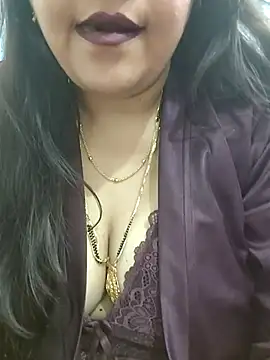 Snapshot of Mayuri77 chatting on 02-23-25, 05:18 Mayuri77 online show from 02-23-25, 05:18