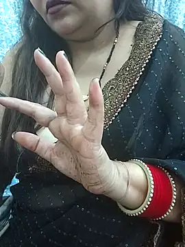 Snapshot of Mayuri77 chatting on 03-11-25, 04:51 Mayuri77 online show from 03-11-25, 04:51