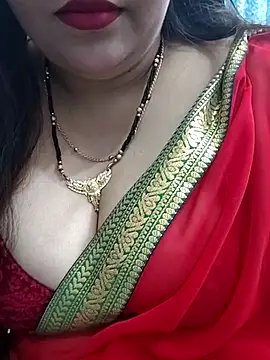 Snapshot of Mayuri77 chatting on 03-20-25, 03:04 Mayuri77 online show from 03-20-25, 03:04