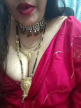 Snapshot of Mayuri77 chatting on 03-23-25, 07:42 Mayuri77 online show from 03-23-25, 07:42