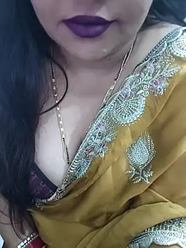 Snapshot of Mayuri77 chatting on 10-07-25, 07:27 Mayuri77 online show from 10-07-25, 07:27