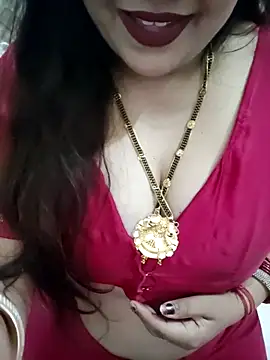 Snapshot of Mayuri77 chatting on 10-31-25, 08:26 Mayuri77 online show from 10-31-25, 08:26