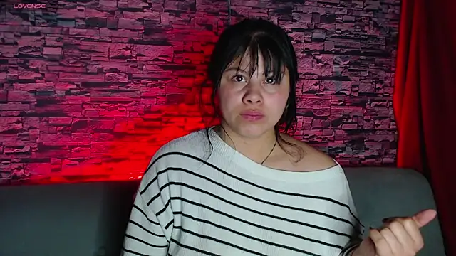 sofi bronw online show from 03-18-25, 10:36