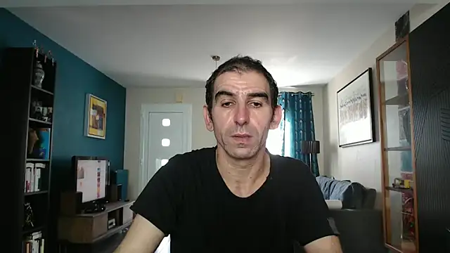 Samir 44200 online show from 04-08-26, 02:17