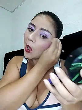 ElizabethWeil online show from 10-24-25, 01:51