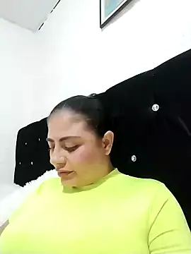 ElizabethWeil online show from 11-19-25, 12:43