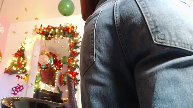 GeorginaBianco online show from 12-17-25, 12:11