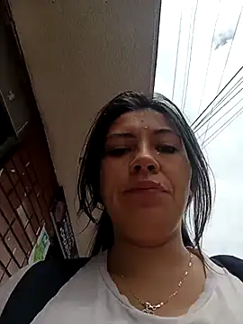 LIZ-06  online show from 02-23-25, 03:18